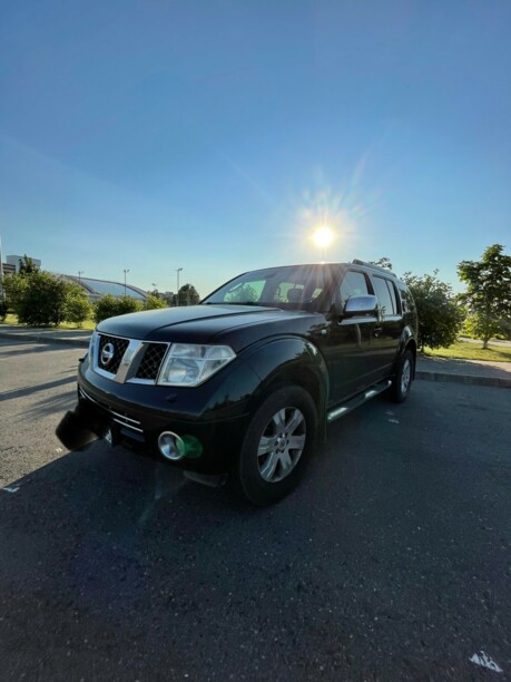 Nissan Pathfinder R51, 7 мест, 2006 г.