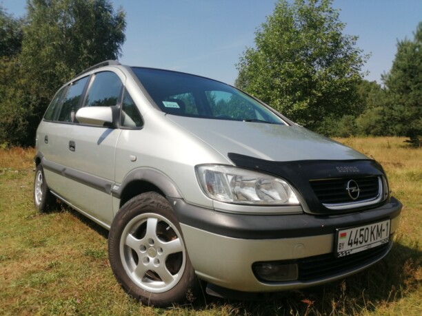 Opel Zafira A, 7 мест, 2000 г.