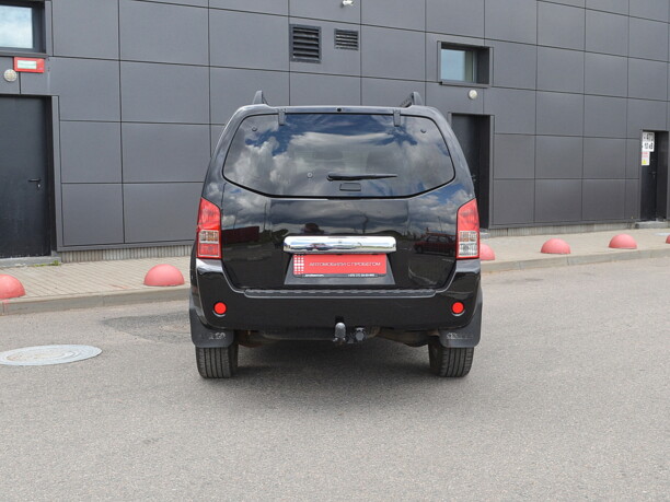 Nissan Pathfinder R51, 7 мест, 2008 г.