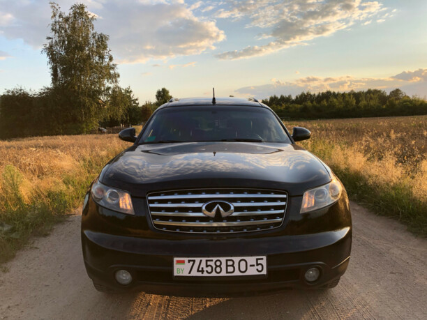 Infiniti FX I, 2003 г.
