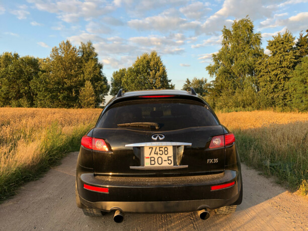 Infiniti FX I, 2003 г.