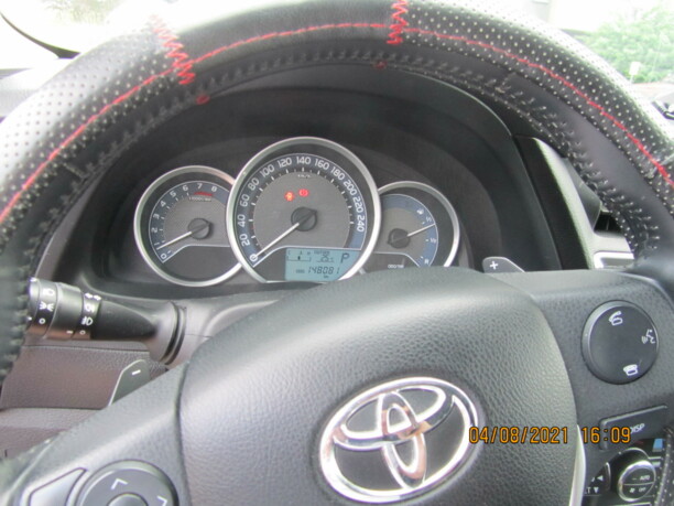 Toyota Auris II (E180), 2013 г.