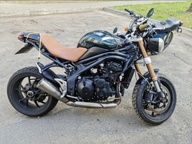 Triumph Speed Triple 1050, 2012 г.
