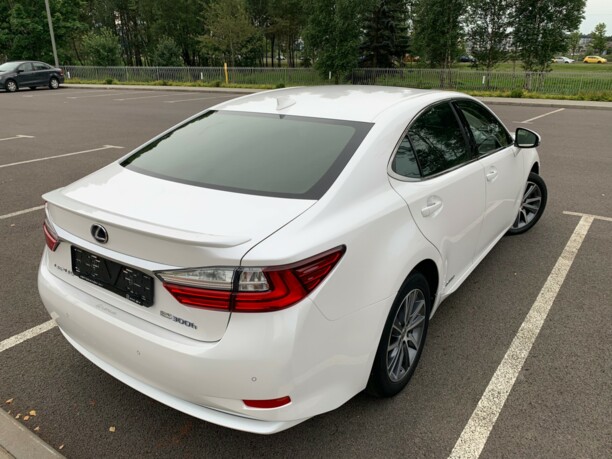 Lexus ES VI · Рестайлинг, 2016 г.