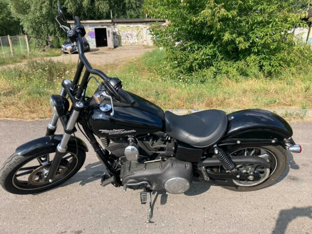 Harley-Davidson Dyna Street bob, 2016 г.