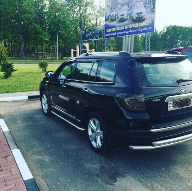 Toyota Highlander II (XU40) · Рестайлинг, 7 мест, 2011 г.