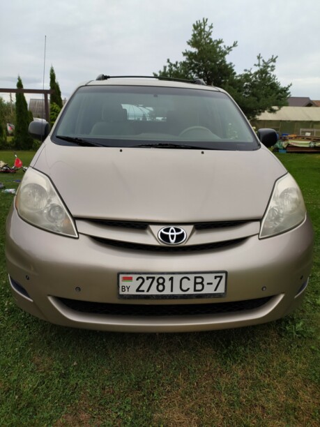 Toyota Sienna II (XL20) · Рестайлинг, 7 мест, 2006 г.