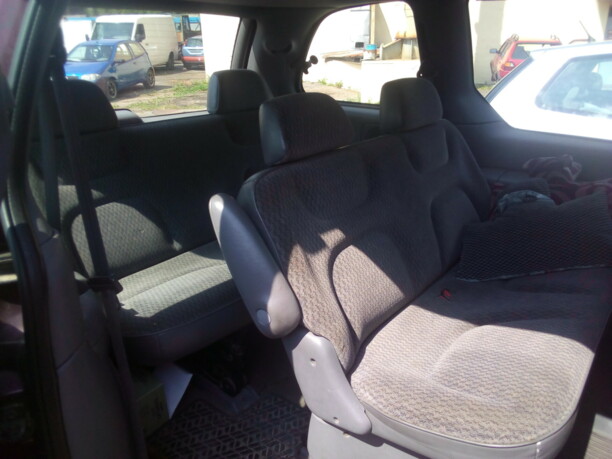 Plymouth Voyager III, 7 мест, 1999 г.
