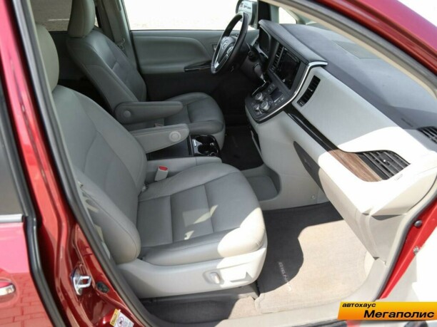 Toyota Sienna III (XL30), 2017 г.