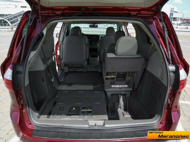 Toyota Sienna III (XL30), 2017 г.