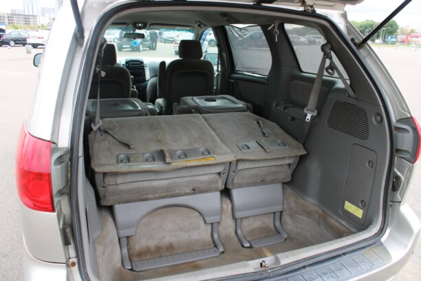 Toyota Sienna II (XL20) · Рестайлинг, 7 мест, 2007 г.