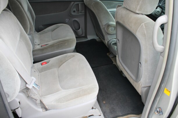 Toyota Sienna II (XL20) · Рестайлинг, 7 мест, 2007 г.