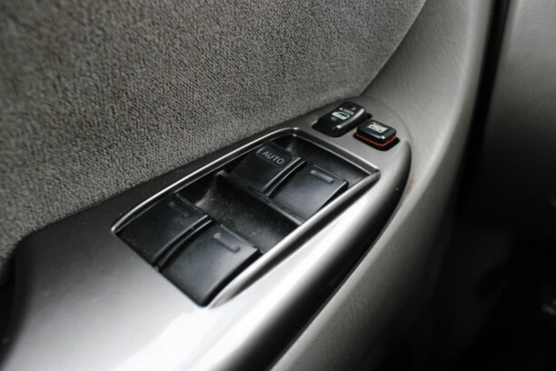 Toyota Sienna II (XL20) · Рестайлинг, 7 мест, 2007 г.