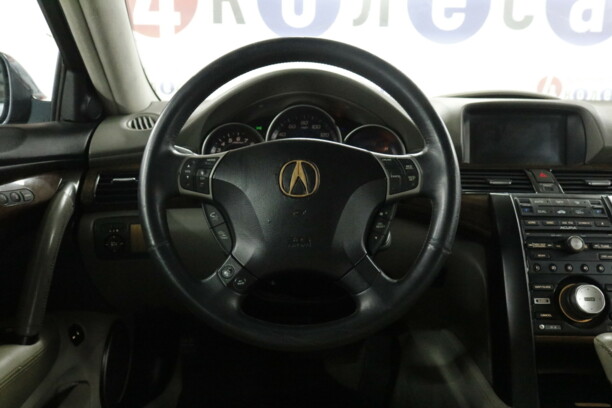 Acura RL KB1, 2004 г.