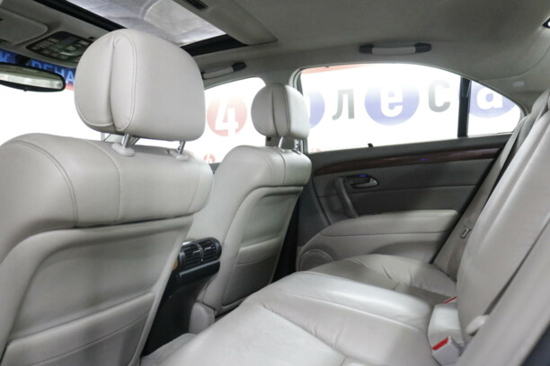 Acura RL KB1, 2004 г.