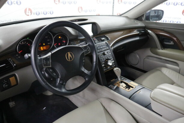 Acura RL KB1, 2004 г.