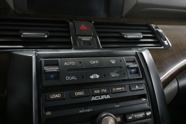 Acura RL KB1, 2004 г.