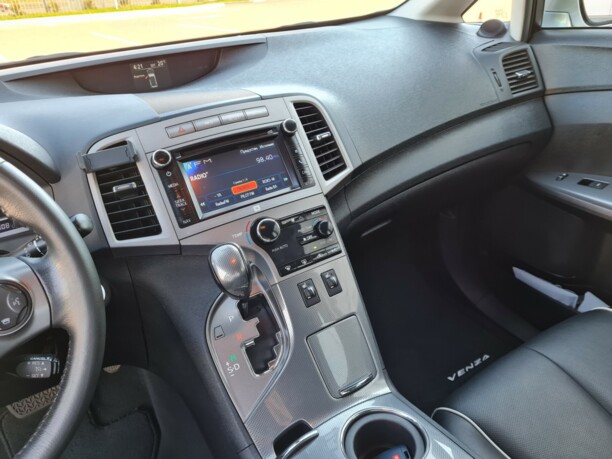 Toyota Venza I · Рестайлинг, 2014 г.