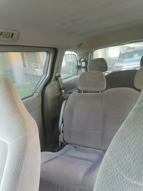 Ford Windstar II, 7 мест, 2001 г.