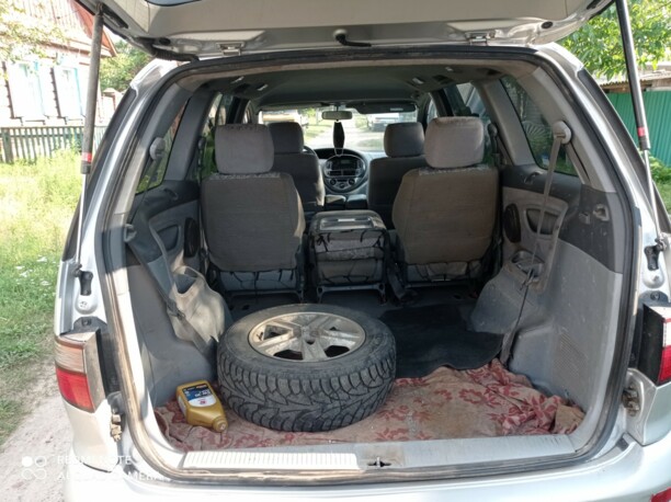 Toyota Previa II (XR30, XR40), 7 мест, 2001 г.