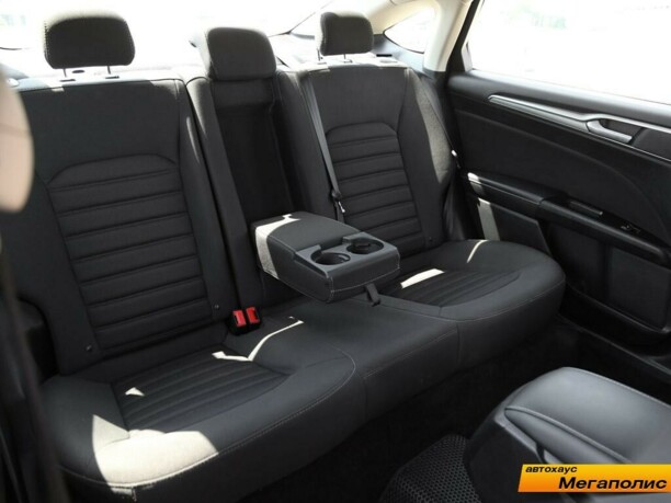Ford Fusion USA II · Рестайлинг, 2016 г.