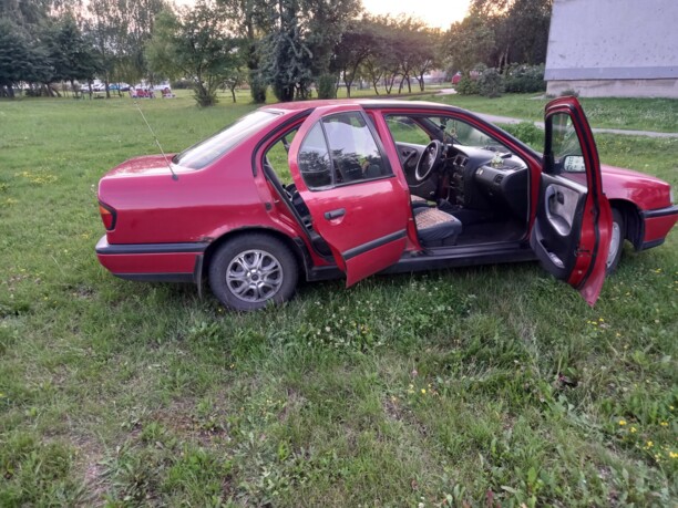 Nissan Primera P10, 1992 г.