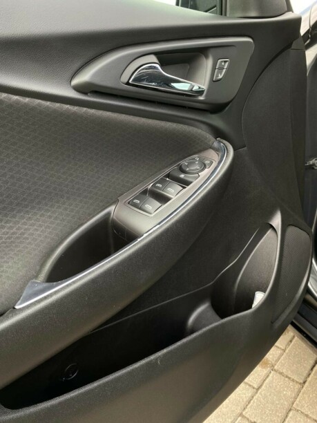 Chevrolet Malibu IX, 2017 г.
