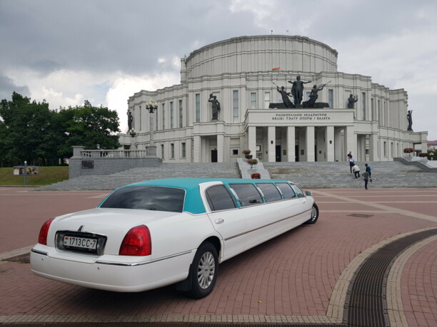Lincoln Town Car III · Рестайлинг, 2005 г.