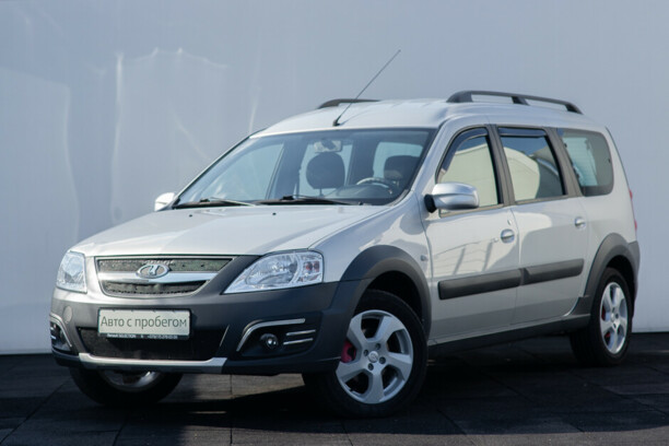 Lada (ВАЗ) Largus, 7 мест, 2017 г.
