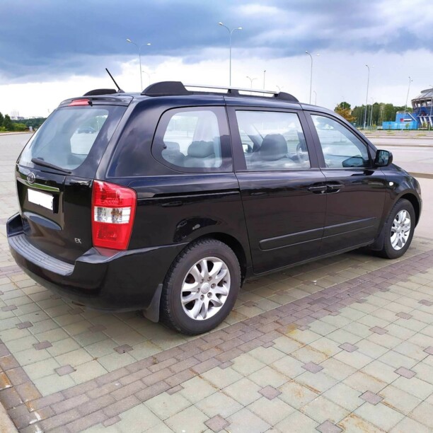 Kia Carnival II, 7 мест, 2006 г.