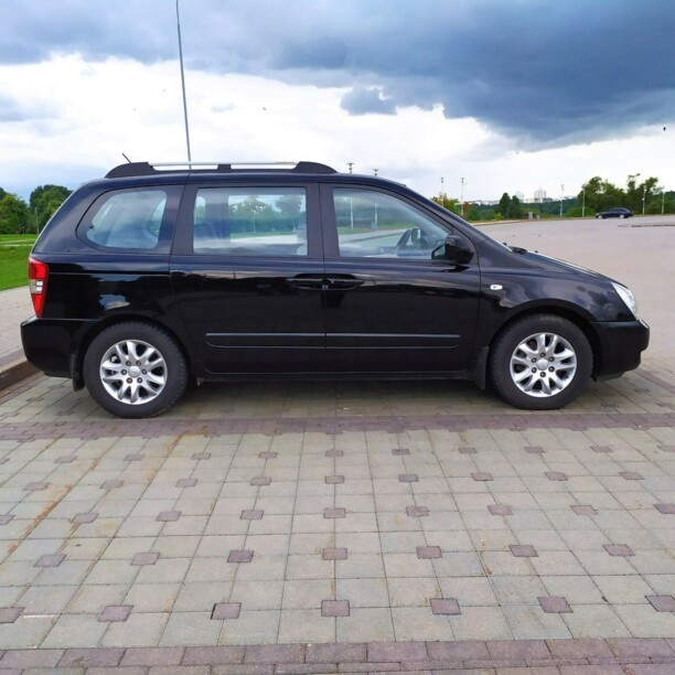 Kia Carnival II, 7 мест, 2006 г.