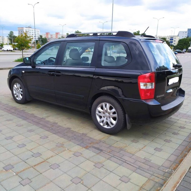 Kia Carnival II, 7 мест, 2006 г.