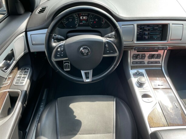 Jaguar XF X250 · Рестайлинг, 2015 г.