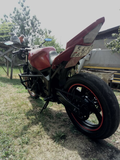 Yamaha FZR RR, 1990 г.
