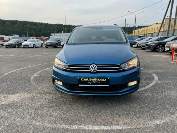 Volkswagen Touran III, 7 мест, 2017 г.