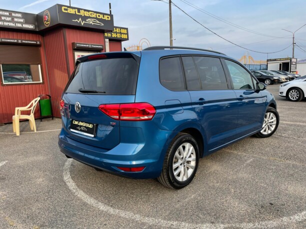 Volkswagen Touran III, 7 мест, 2017 г.
