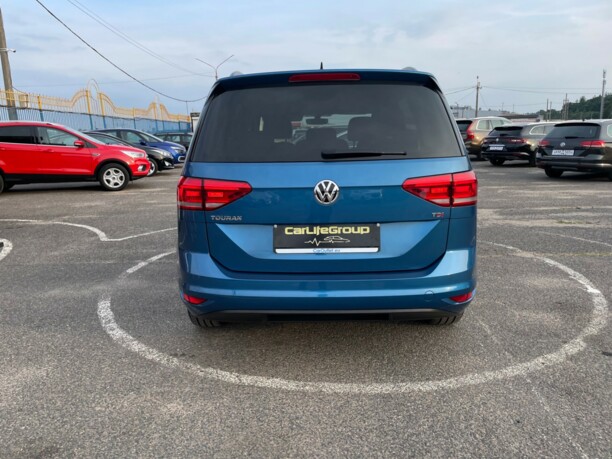 Volkswagen Touran III, 7 мест, 2017 г.