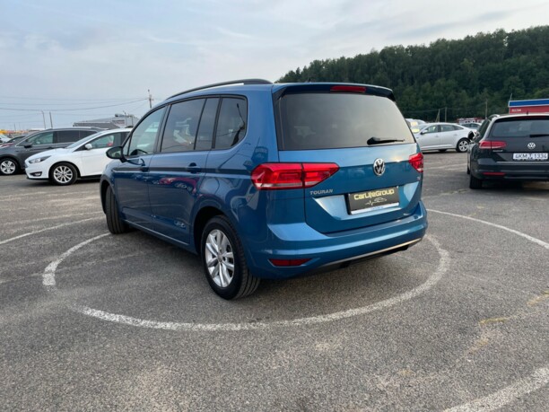 Volkswagen Touran III, 7 мест, 2017 г.