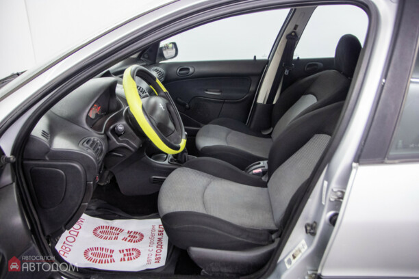 Peugeot 206 I, 2004 г.