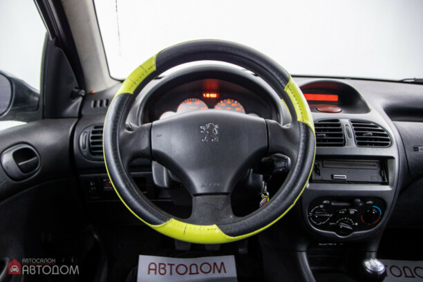 Peugeot 206 I, 2004 г.