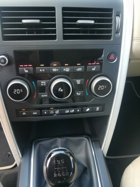 Land Rover Discovery Sport, 2015 г.