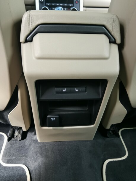 Land Rover Discovery Sport, 2015 г.