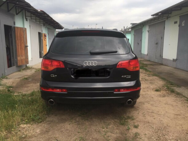 Audi Q7 4L, 7 мест, 2008 г.