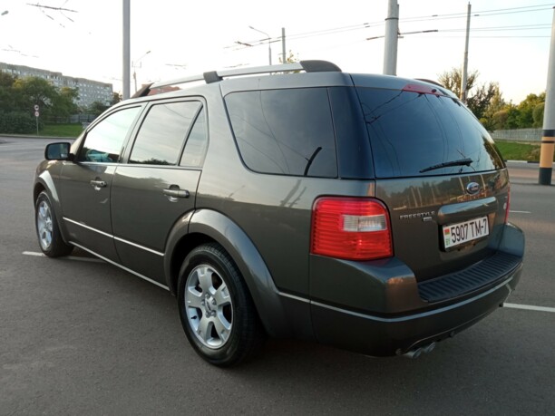 Ford Freestyle I, 7 мест, 2005 г.