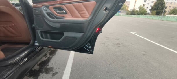 BMW 7 серия E38, 2000 г.