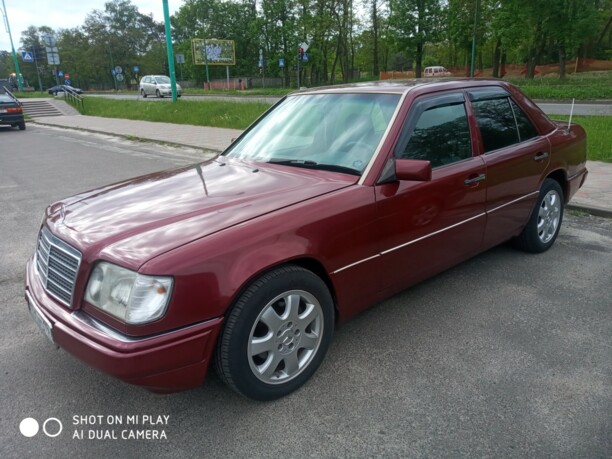 Mercedes-Benz E-Класс W124, S124, C124, A124, 1990 г.