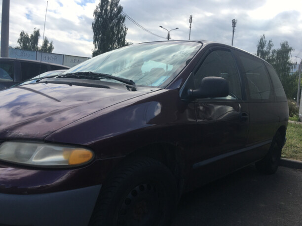 Plymouth Voyager III, 7 мест, 1998 г.