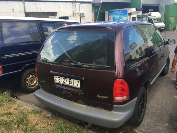 Plymouth Voyager III, 7 мест, 1998 г.