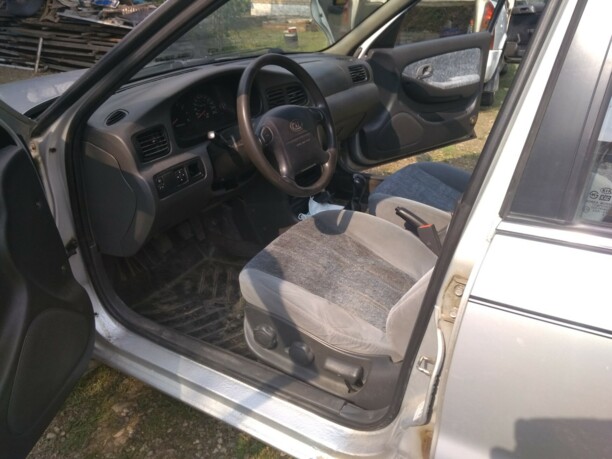 Kia Clarus I · Рестайлинг, 2000 г.