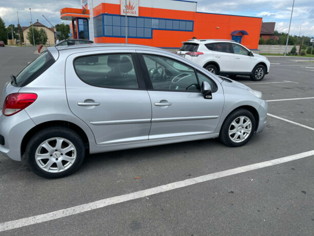 Peugeot 207 I · Рестайлинг, 2010 г.